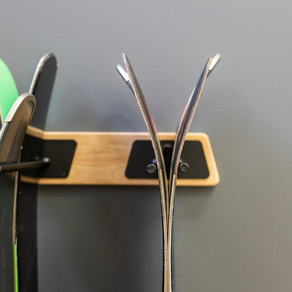 BLAT Wood Ski Storage Rack for 6 Pairs of Skis