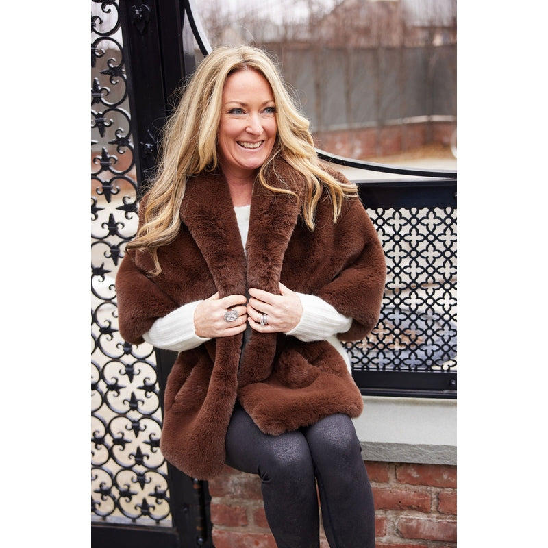 Pretty Rugged Gear Collins Capelet