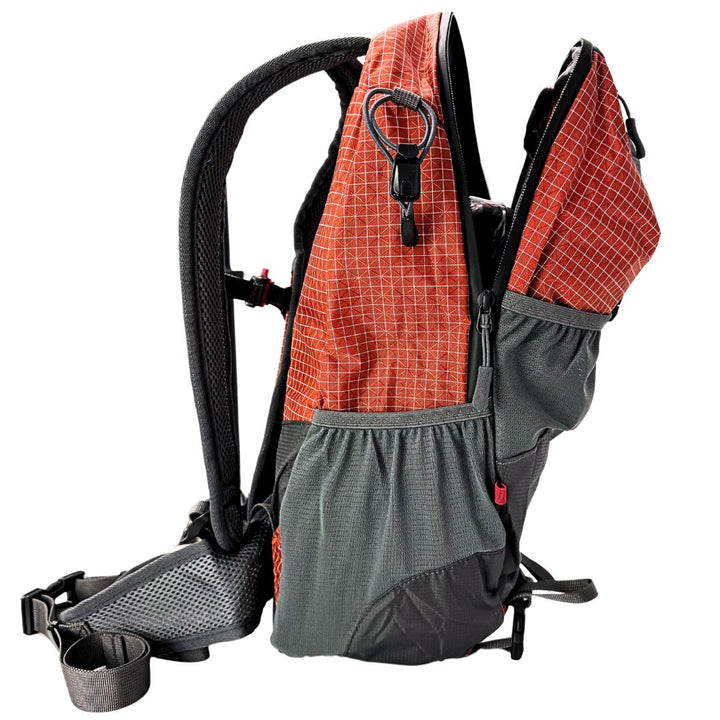 Near Zero Outdoor Gear Little Dean - 20L Hiking Backpack