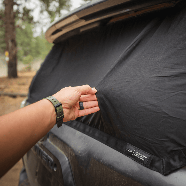 Luno® 4Runner Trunk Window Screen