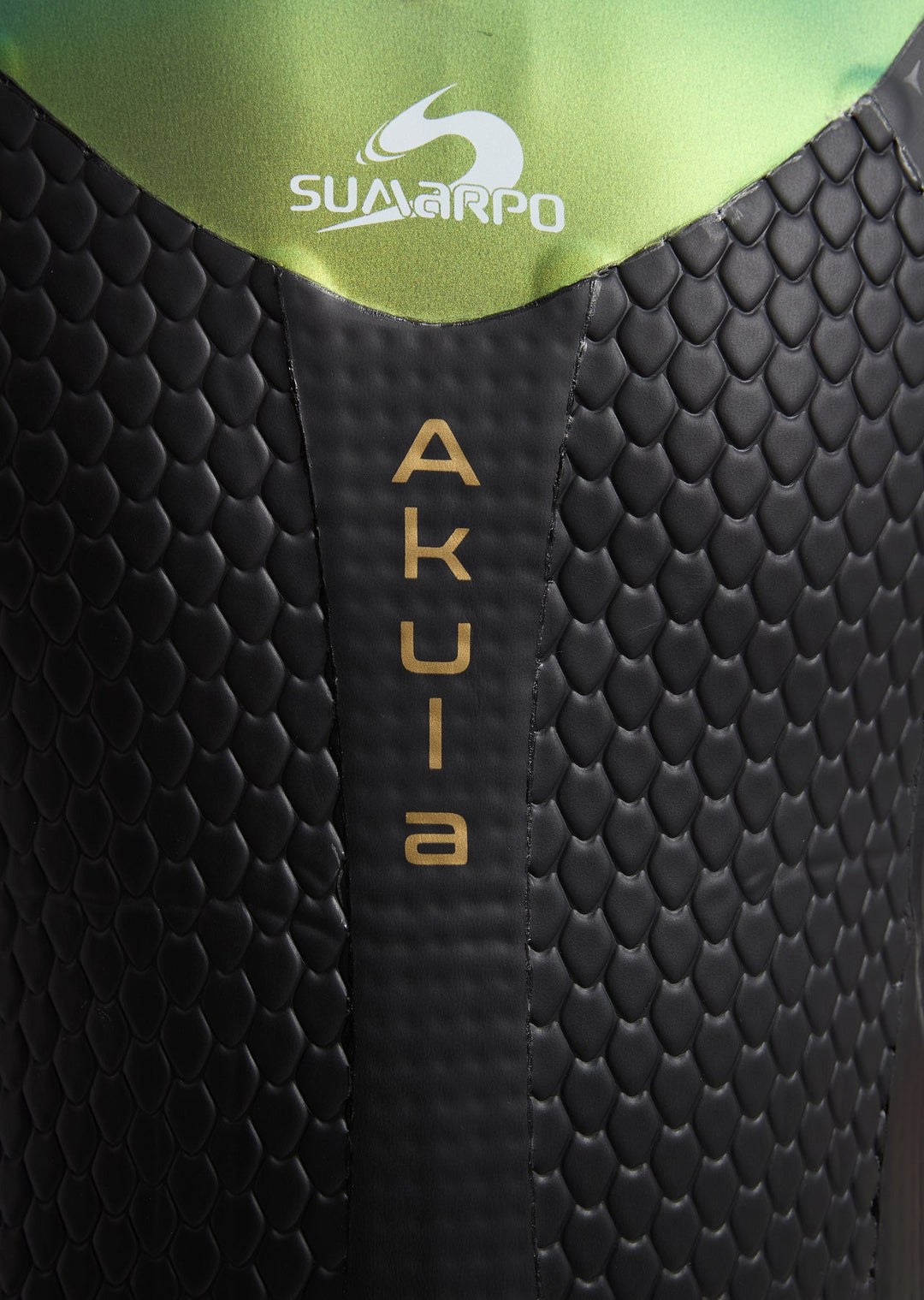 Akula Men&