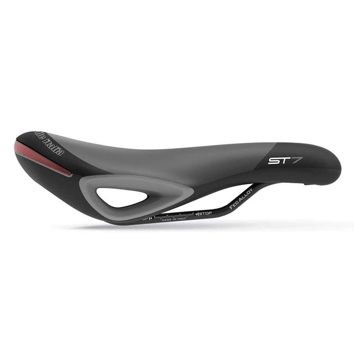 Selle Italia ST 7 Vision Superflow Saddle 250 x 165mm