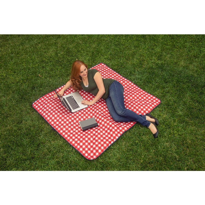 Vista Outdoor Picnic Blanket & Tote