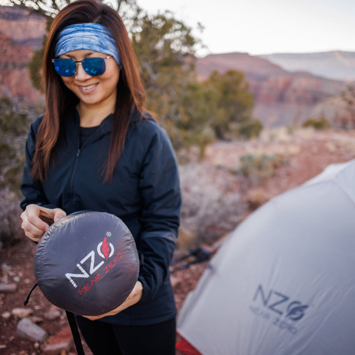 Near Zero Outdoor Gear Peralta 25℉ Synthetic Sleeping Bag