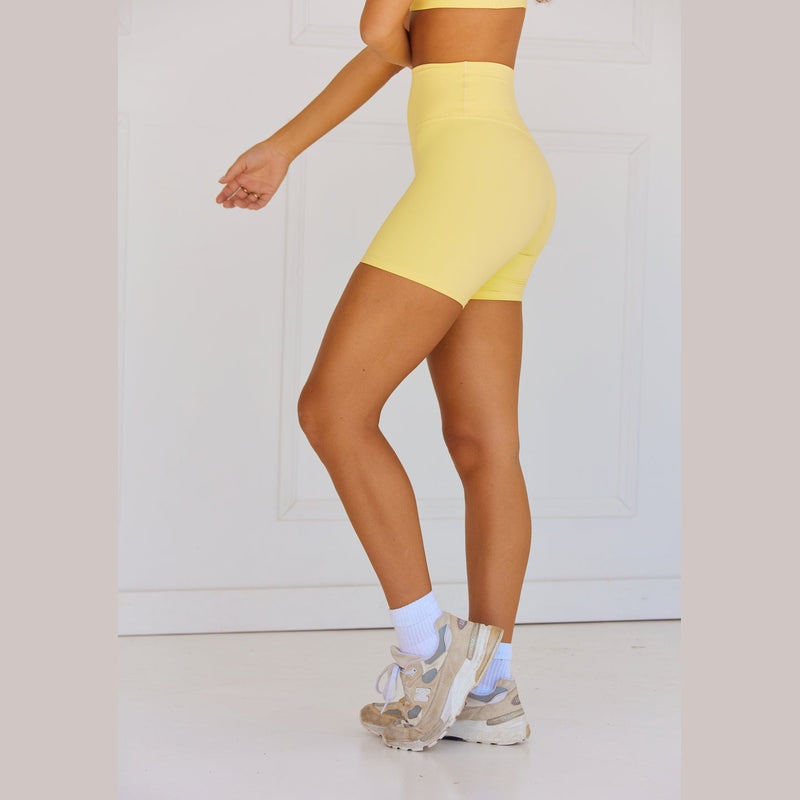 Astoria LUXE BALANCE Short - Marigold