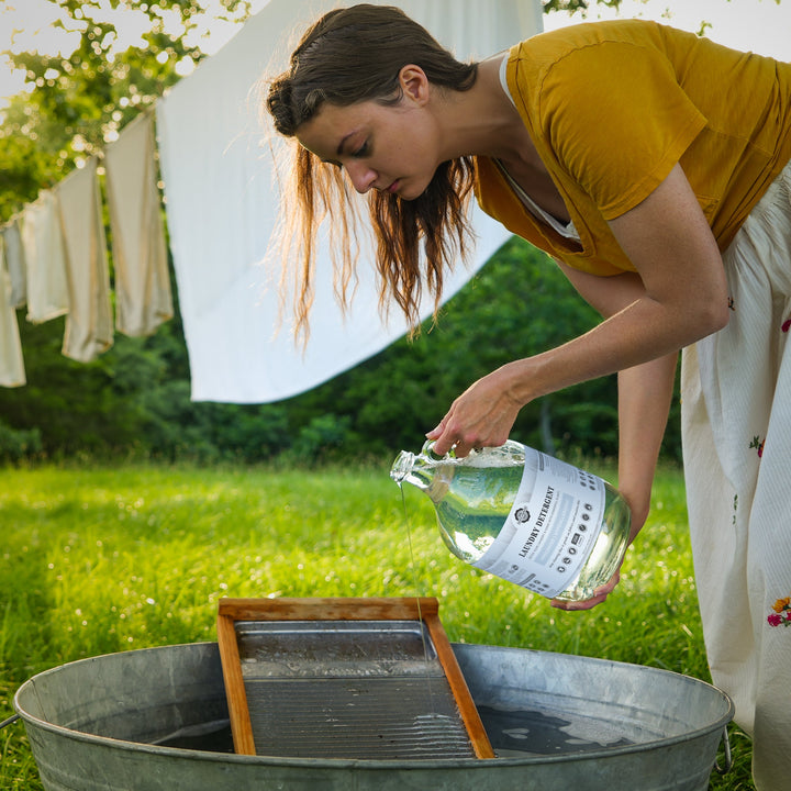 Rustic Strength Laundry Detergent | Mama + Baby Safe