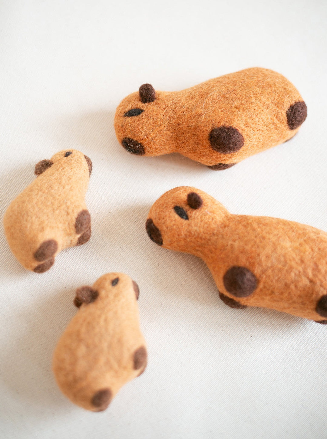 Capybara Wool Dog Toy for Fun & Eco-Friendly Play