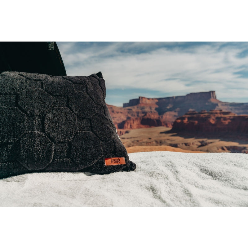 Freespirit Recreation Cloud Comforter & Pillow Case Set