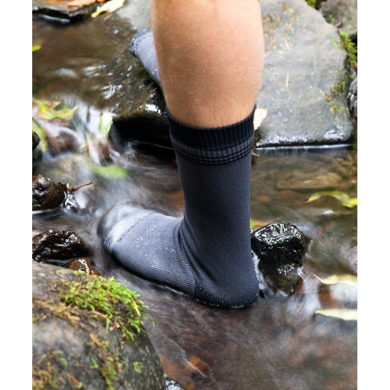 Showers Pass Cross Point Waterproof Socks: Classic Wool