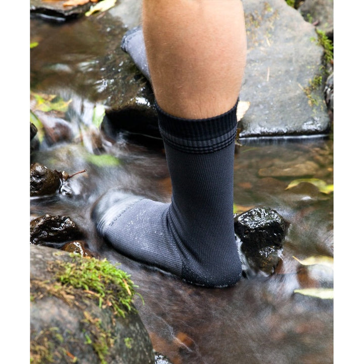 Showers Pass Cross Point Waterproof Socks: Classic Wool
