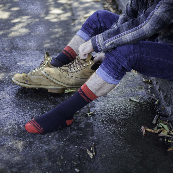 Showers Pass Cross Point Waterproof Socks: Classic FX