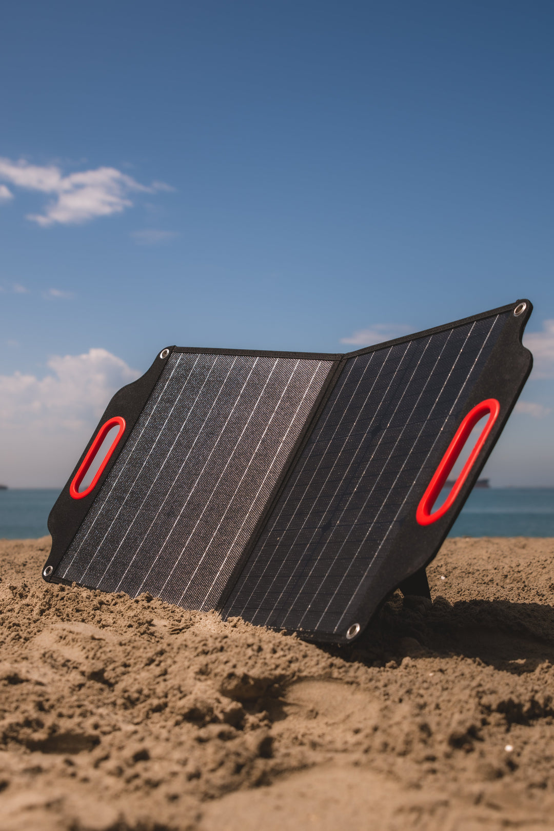 Outdoor Tech Dawn Solar Panel