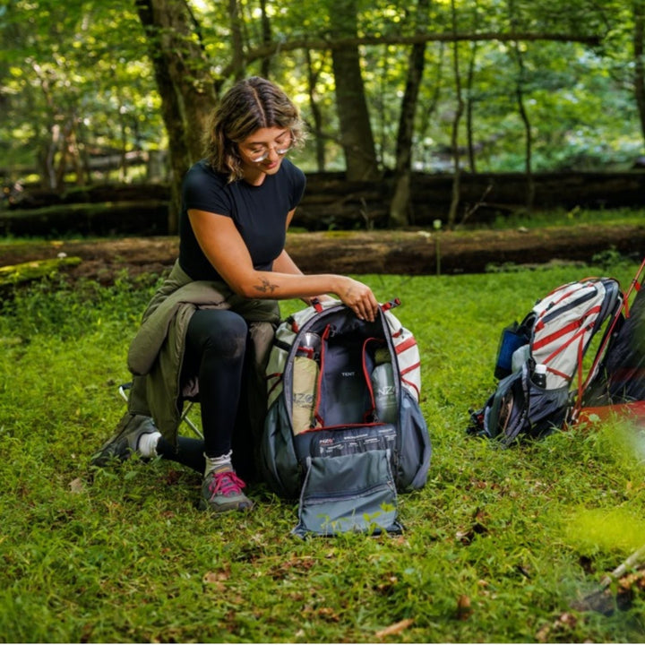 Near Zero Outdoor Gear THE DEAN™ Hiking Backpack 60L