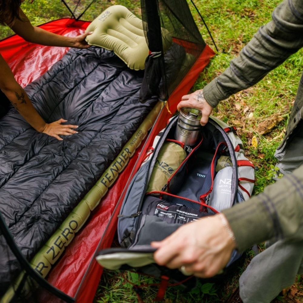 Near Zero Outdoor Gear Peralta 25℉ Synthetic Sleeping Bag