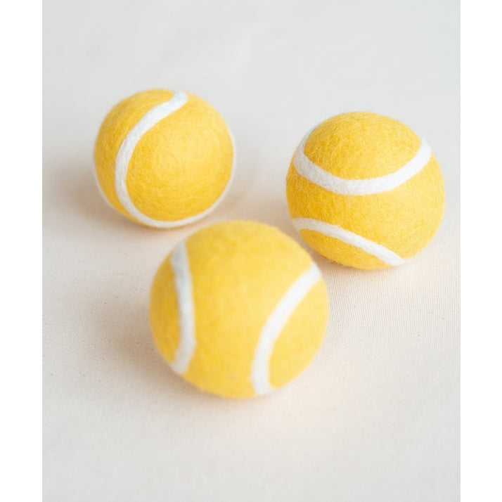 WOOL TENNIS BALL