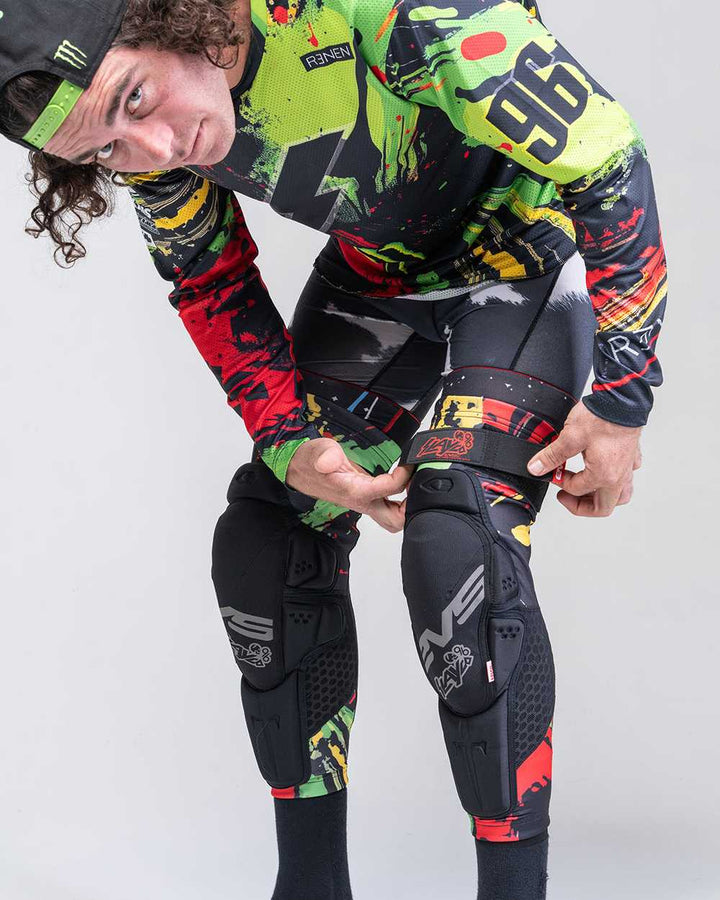 Slayco96 Knee Guard - Explosion Colorway