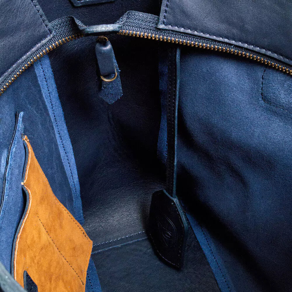 Ellington Leather Market Tote with Zippered Pouch