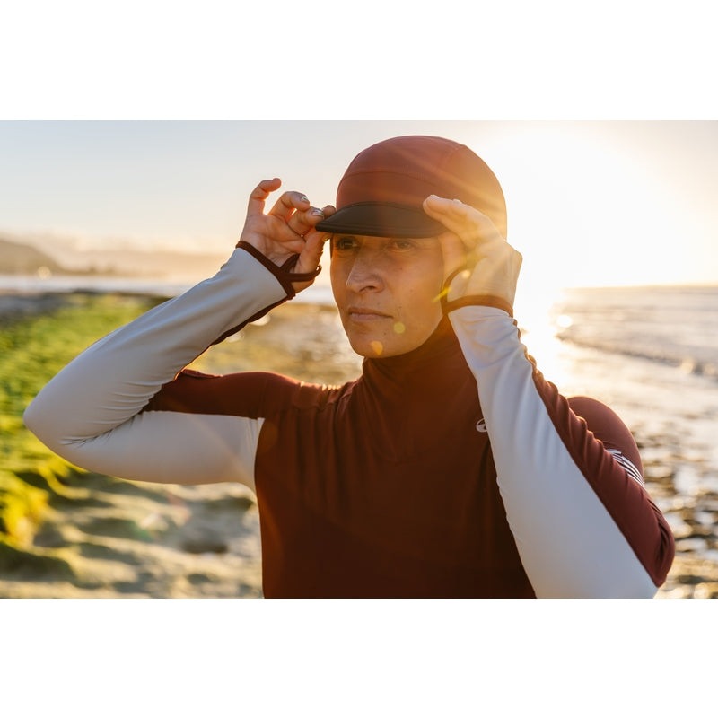 WAIHANA Maroon Carvico Hooded Surf Rash Guard