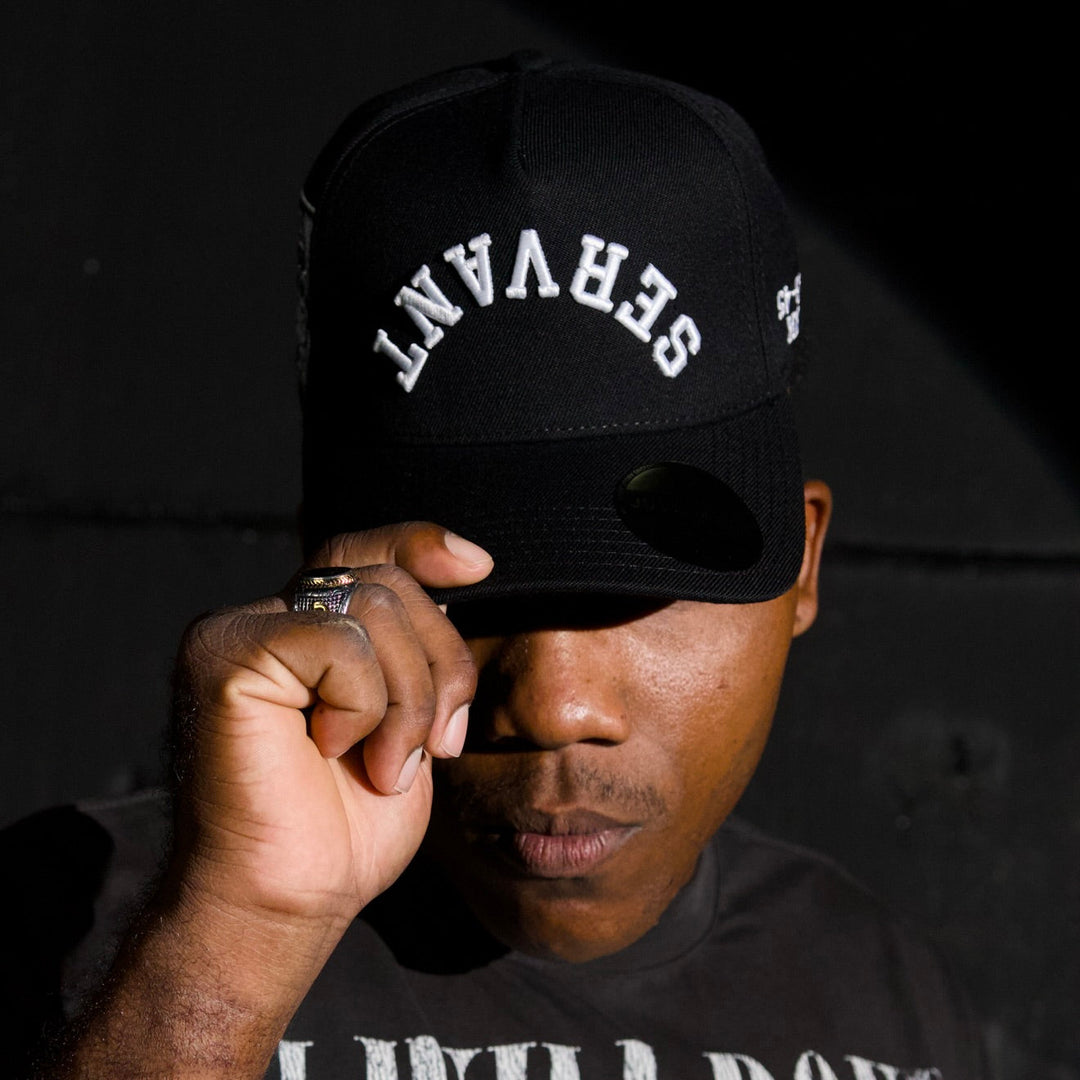 ‘SERVANT’ Premium Wool Blend SnapBack - Black/White