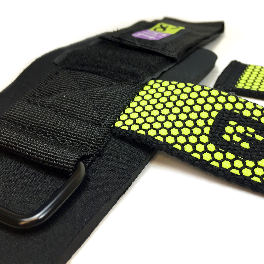 GoFit Pro Go Grips with Wrist Wraps