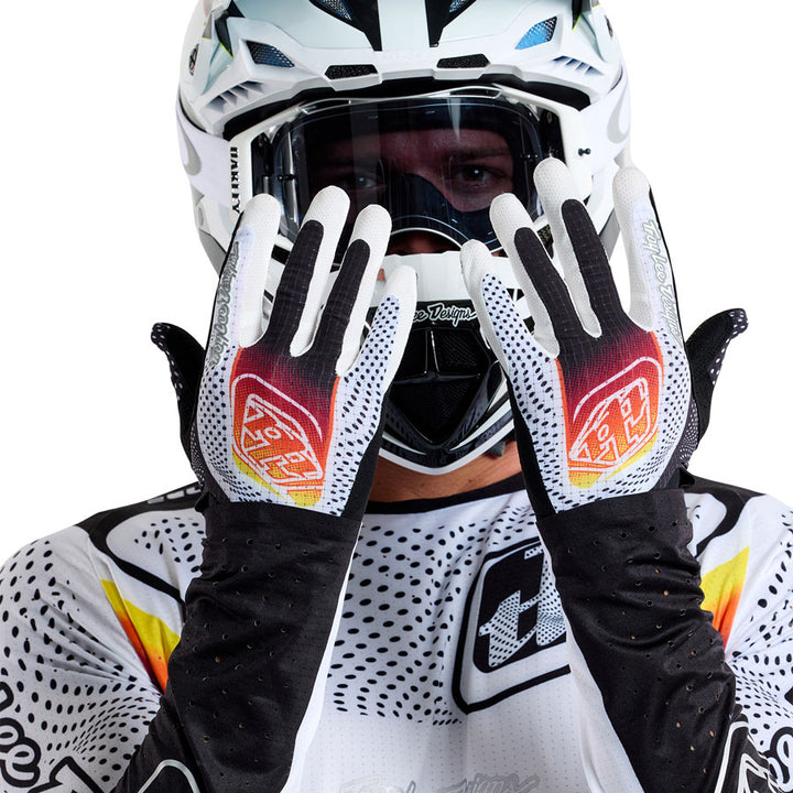 Troy Lee Designs Air Glove – Optic White / Black