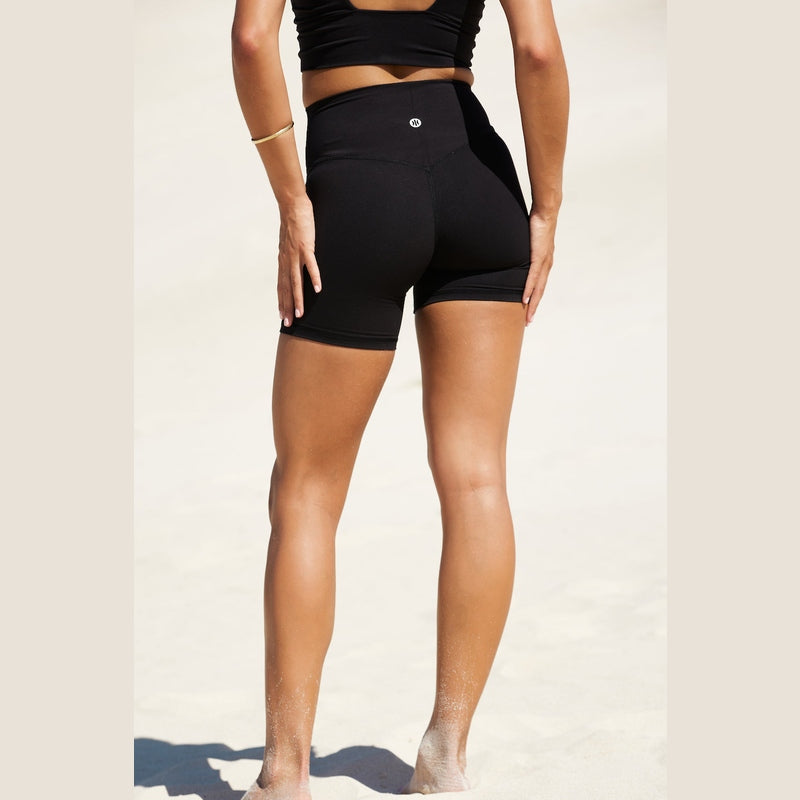 Astoria LUXE BALANCE Short - Black