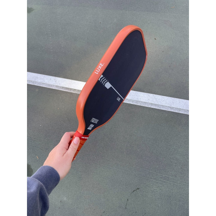 LUXE Finesse Paddle