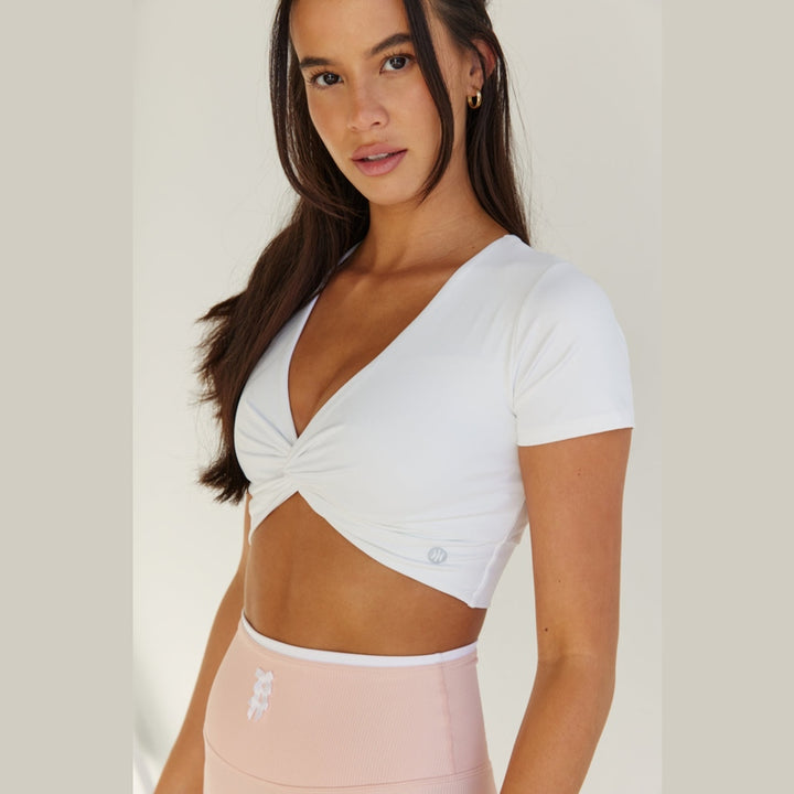 Astoria LIVE LUXE Front Crossed Quarter-Sleeve Crop - White