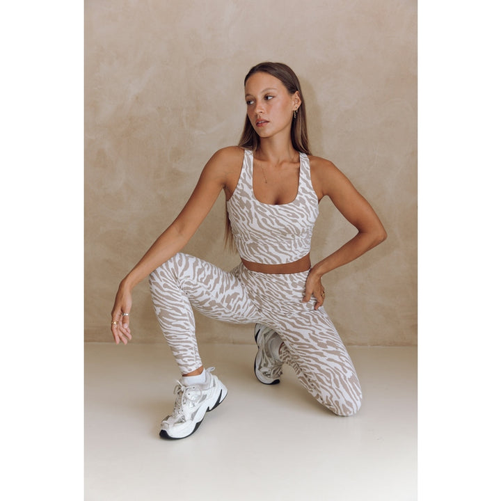 Astoria LUXE BALANCE Sports Crop - Zebra