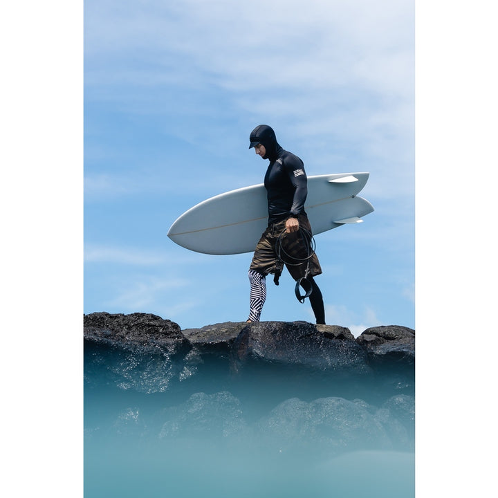 WAIHANA Black Carvico Hooded Surf Rashguard