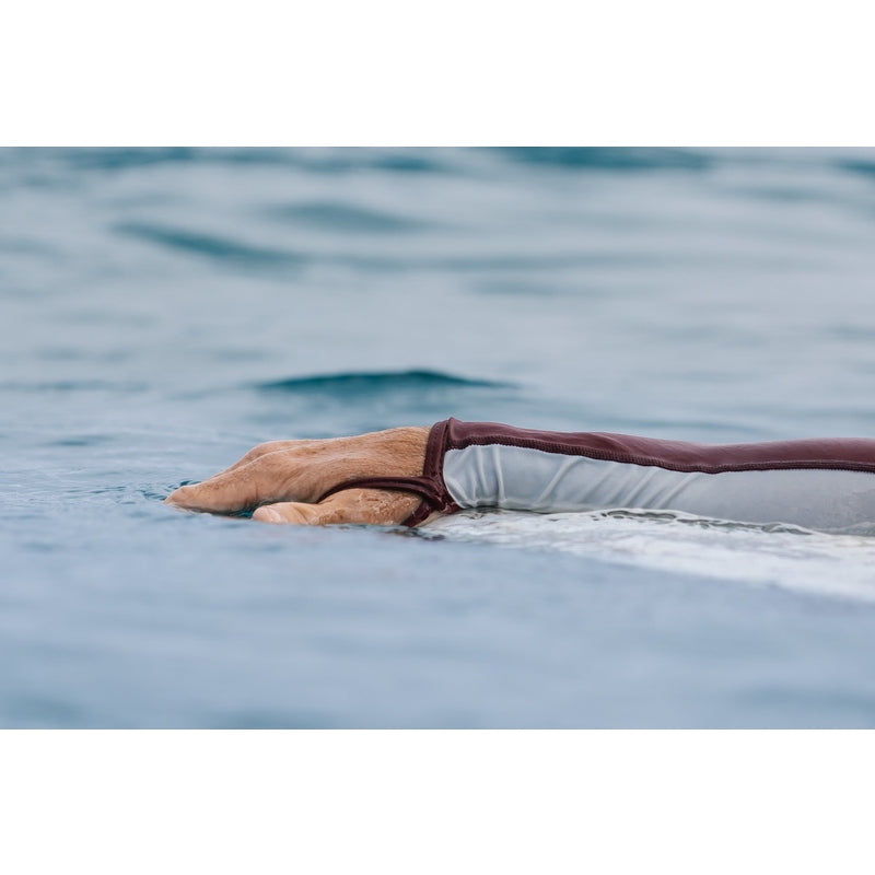 WAIHANA Maroon Carvico Hooded Surf Rash Guard