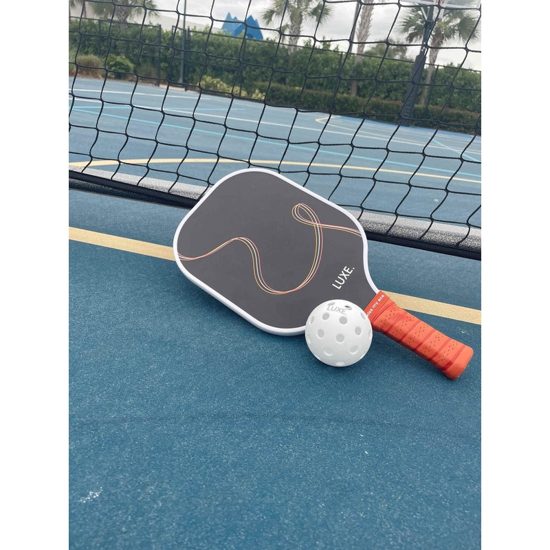 LUXE Black Squiggle Paddle