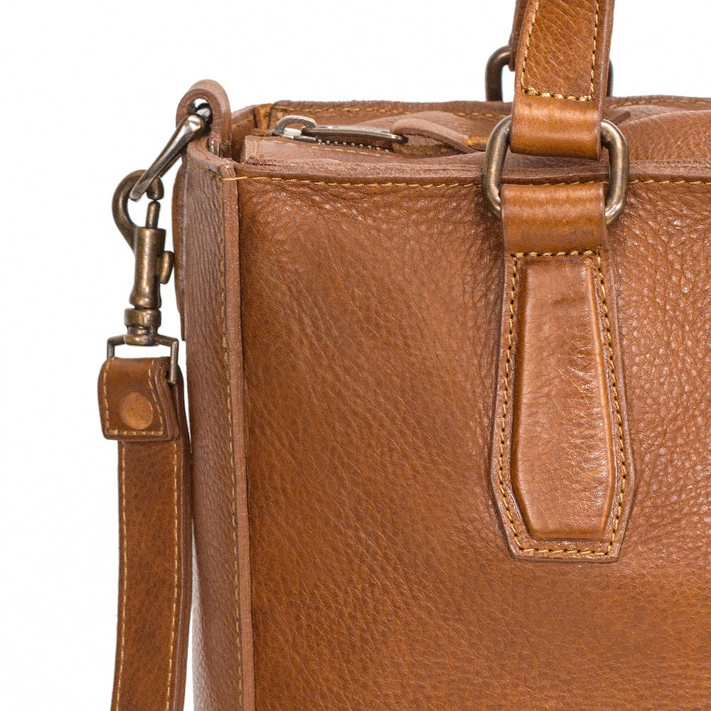 Ellington Leather Market Tote with Zippered Pouch