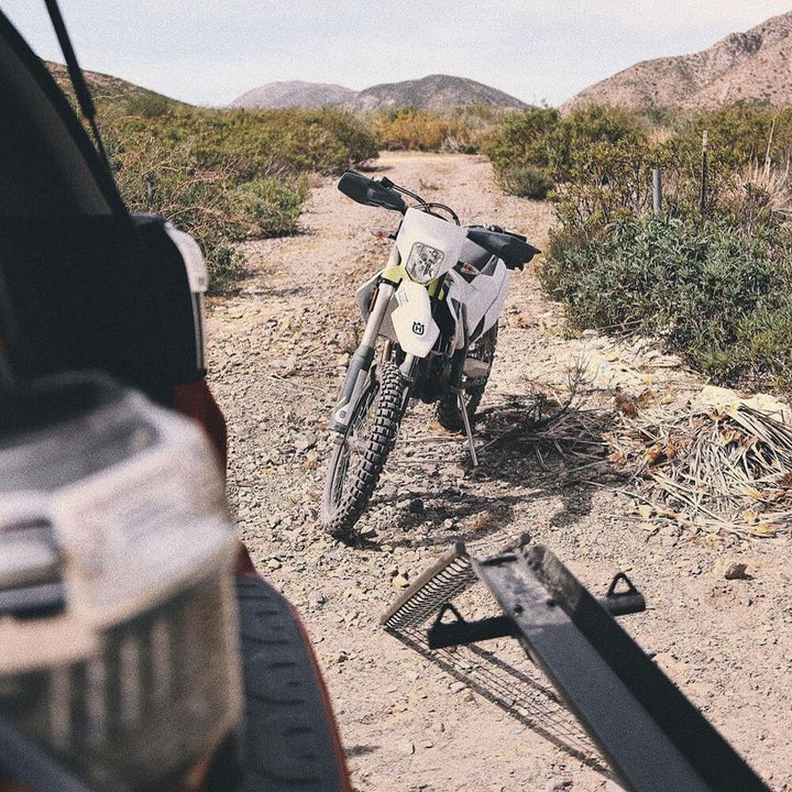 MotoTote m3 Motorcycle Hitch Carrier