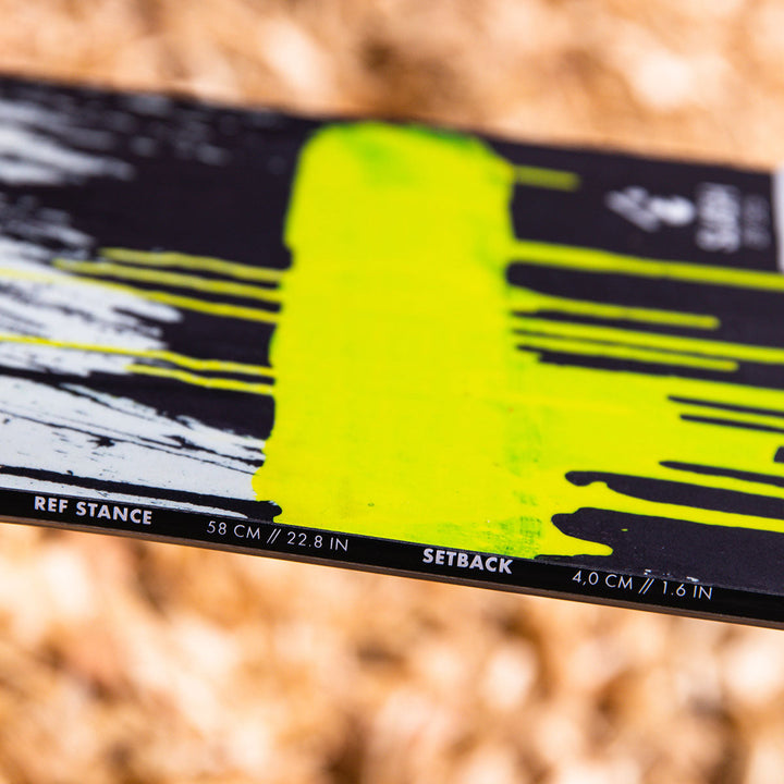 Vertical Snowboard Slash by GiGi - Performance for All Conditions