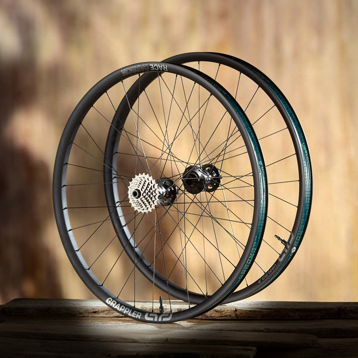 e*thirteen Grappler Race Carbon Downhill Wheels