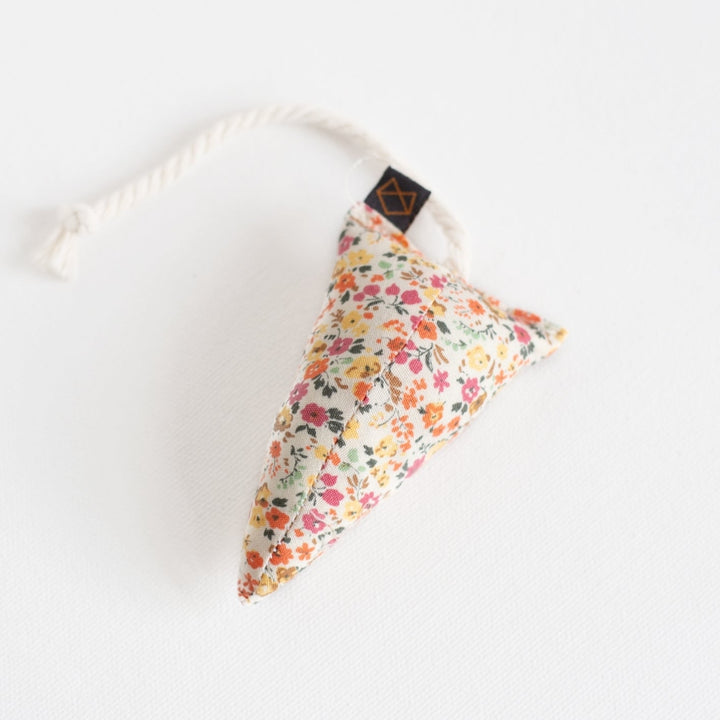 MODERN MOUSE - FLORAL