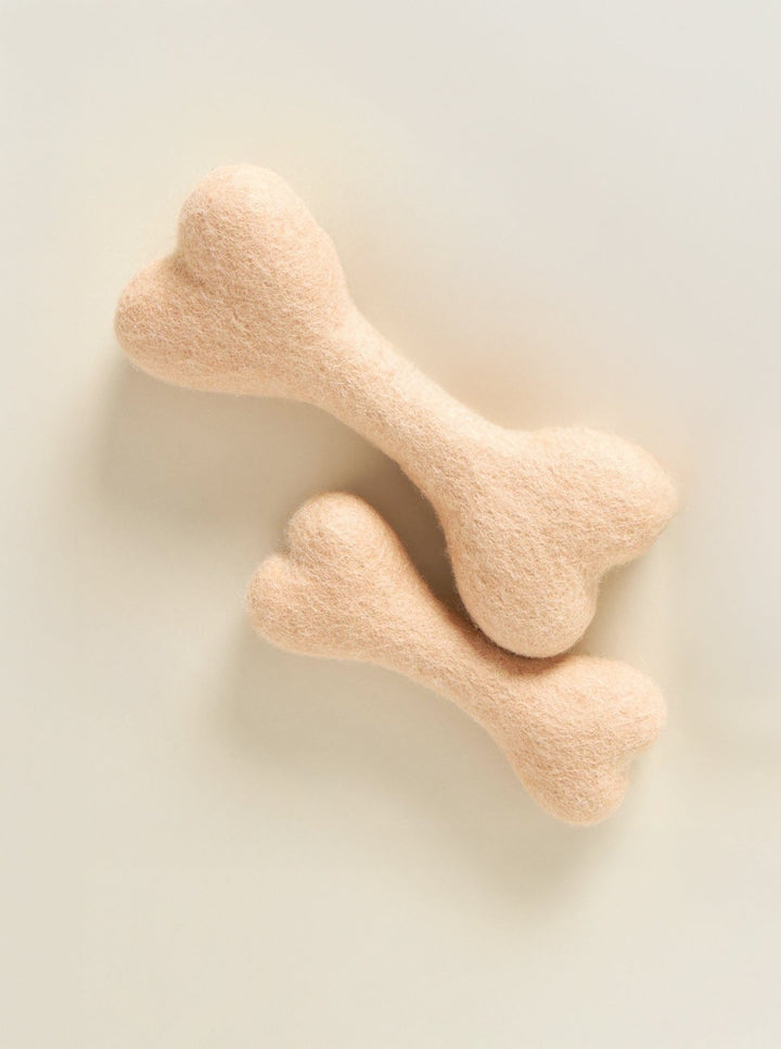 NEUTRAL WOOLBONE Eco-Friendly Wool Dog Toy