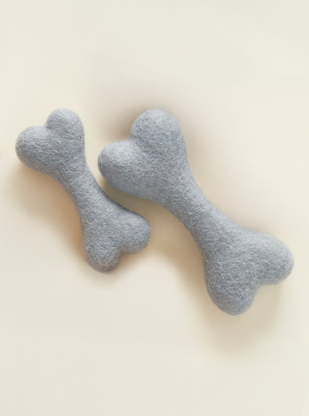 NEUTRAL WOOLBONE Eco-Friendly Wool Dog Toy