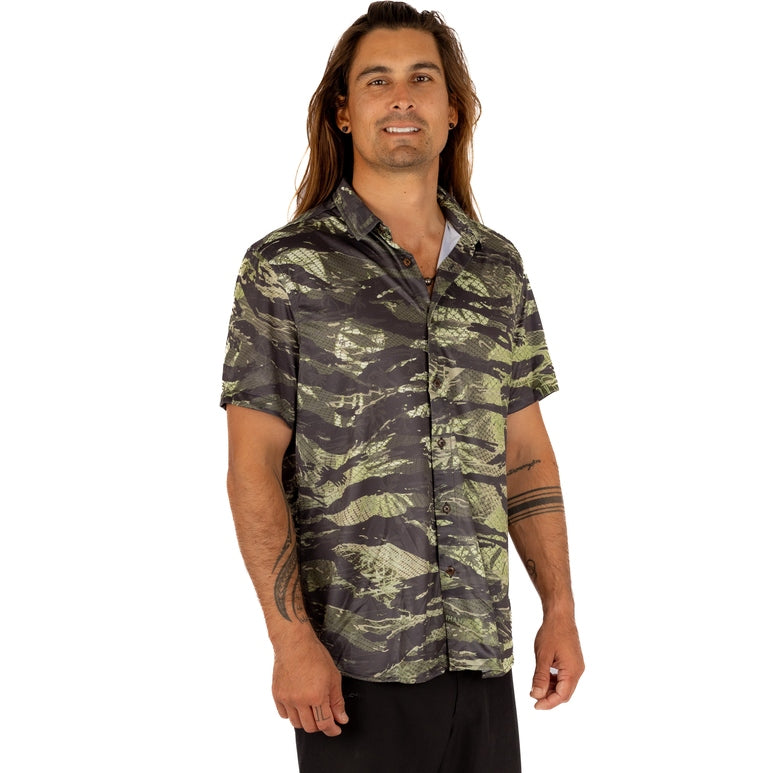 WAIHANA Unisex Tropicam Aloha Shirt