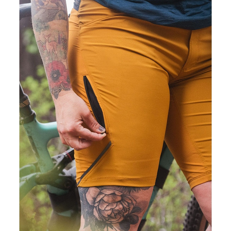 Showers Pass Women's Apex DWR 11" Shorts