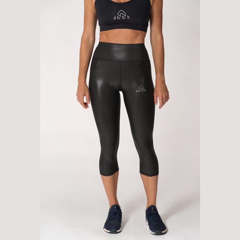 Onnor Sport Women's Fitness Black Faux Pro Capri