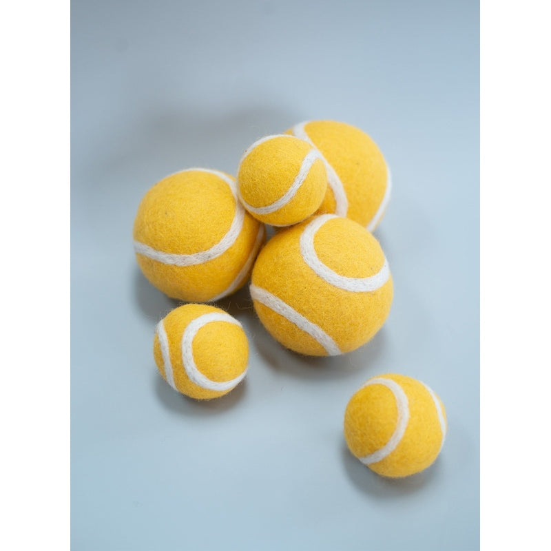 WOOL TENNIS BALL