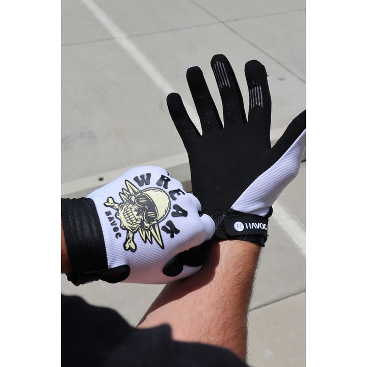 Havoc Skull and Crossbones Gloves