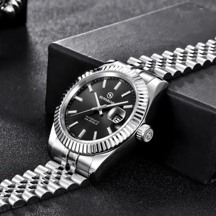 Bersigar Luxaura 1645 Watch with Sapphire Dial