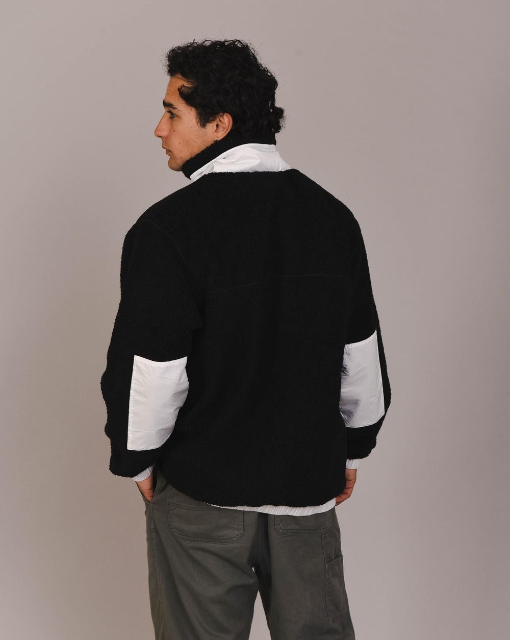 OOSC Clothing Sherpa Fleece Jacket Black / White - Men's