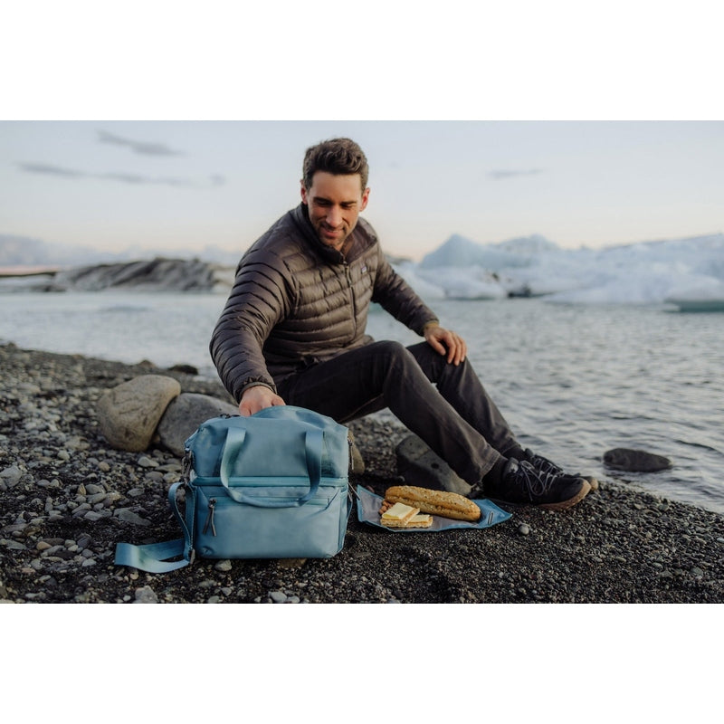 Picnic Time Tarana Lunch Bag Cooler with Utensils