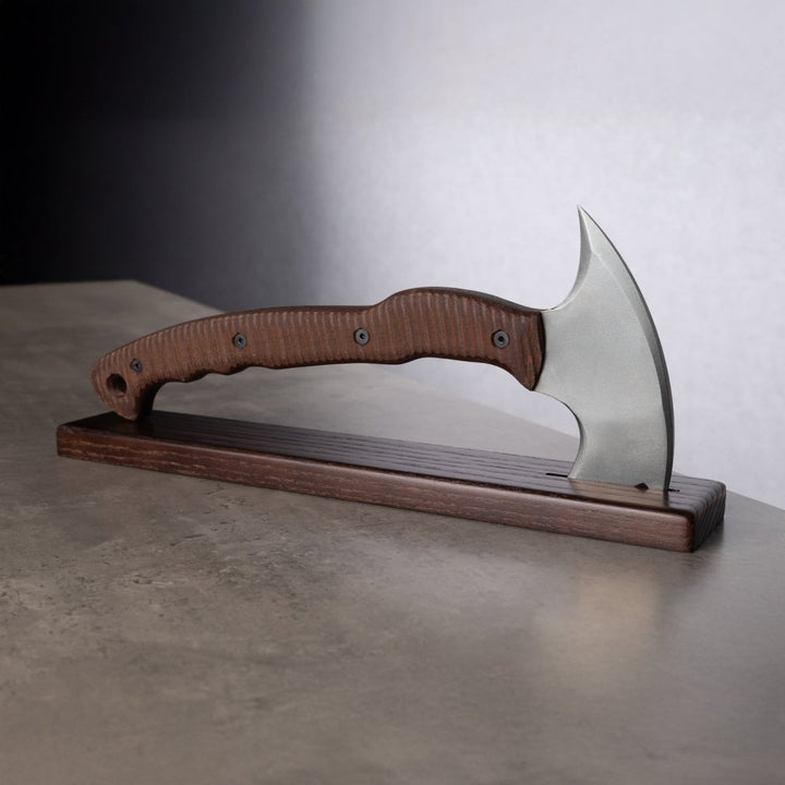 Combat tomahawk "Barong" with polymer composite handle