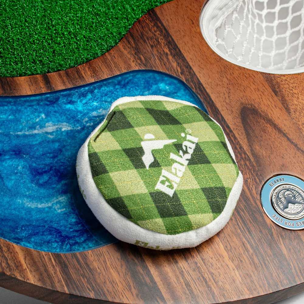 Island Hole | Cornhole Golf Chipping Game