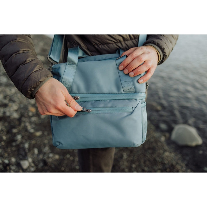 Picnic Time Tarana Lunch Bag Cooler with Utensils